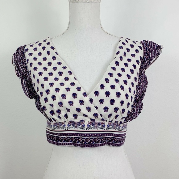 Charlotte Russe Tops - 🔥5/$25 Charlotte Russe Womens Small Crop Top